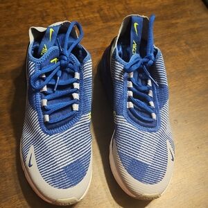 Nike Striped Blue and White Sneakers